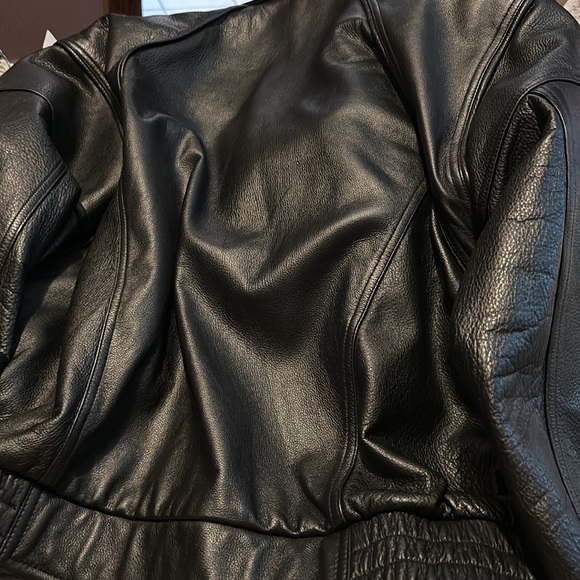Wilson leather coat size large - Picture 7 of 7